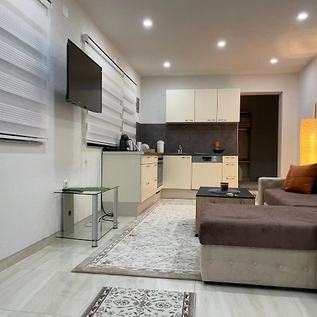 Apartman Cuprija Cazin Exterior foto